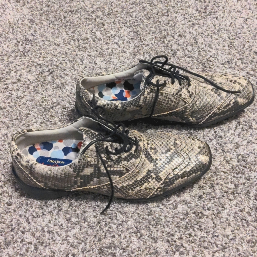 Turn heads with these golf shoes!